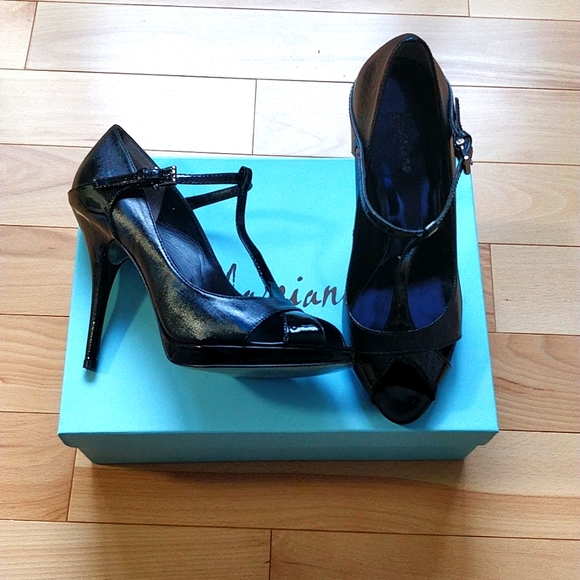 Marciano black stiletto - Picture 1 of 8